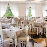 Mediterraneo Hotel 3*