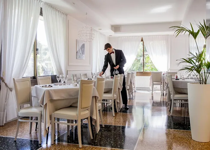 Mediterraneo Hotel