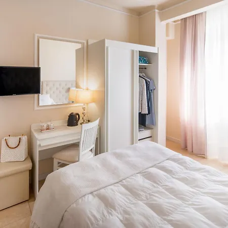 Hotel Mediterraneo