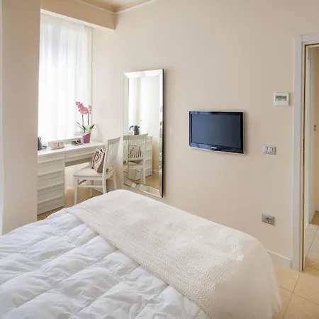 Mediterraneo Hotel