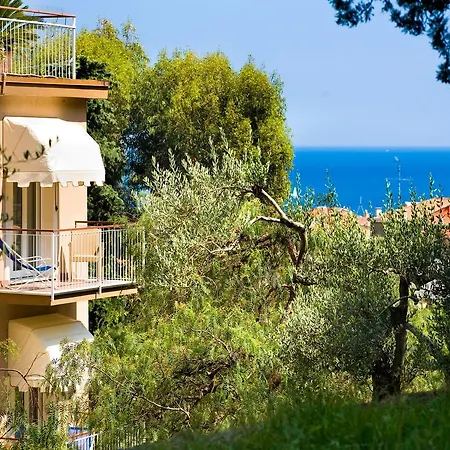 Mediterraneo Hotel 3*