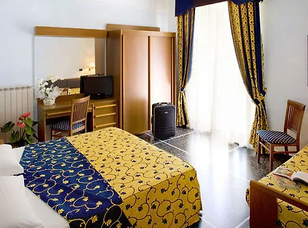 Hotel Mediterraneo 3*