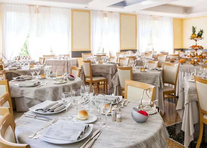 Hotel Mediterraneo 3*